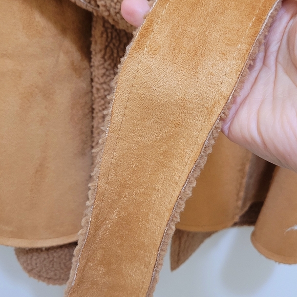 Jacket - Picture 4 of 11